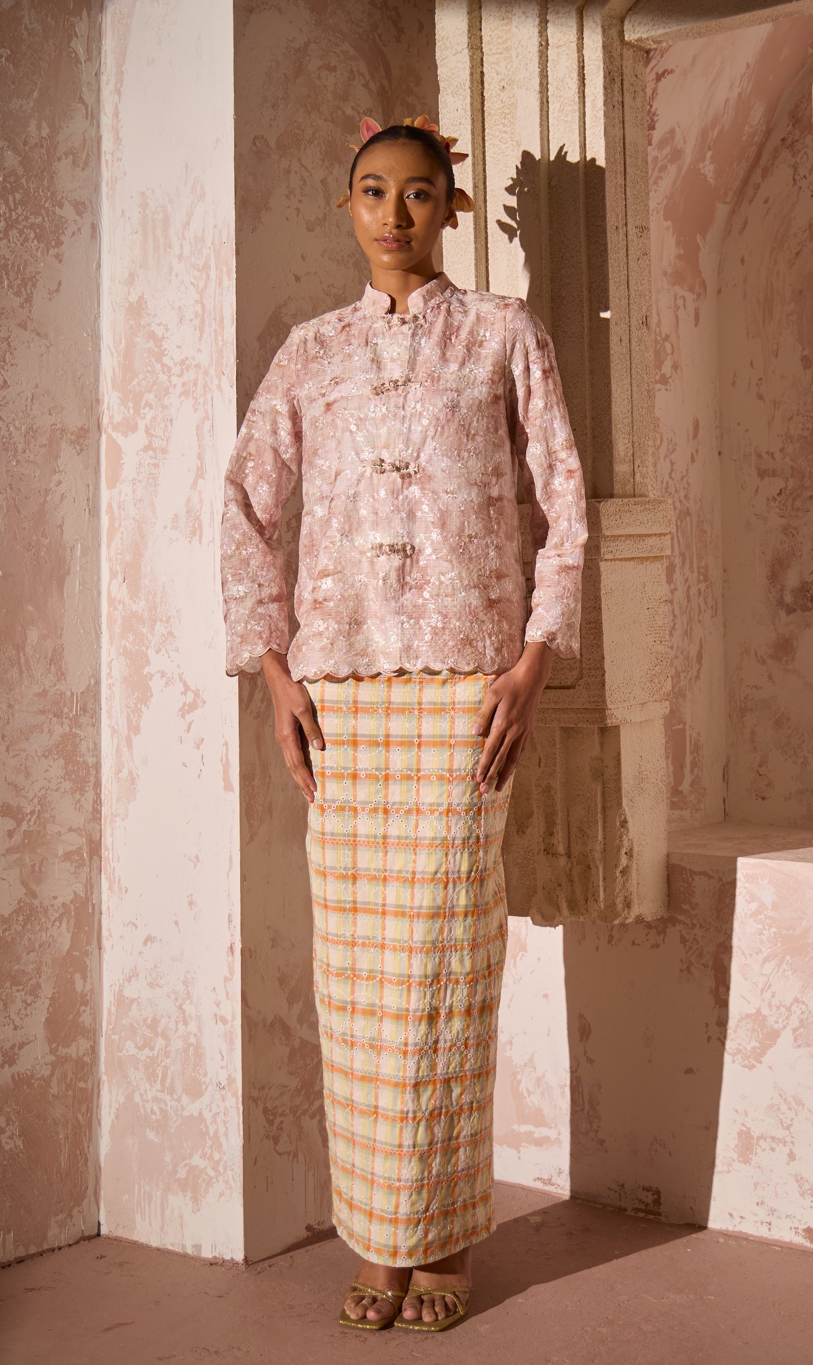 LESTARI - BLUSH MEADOW