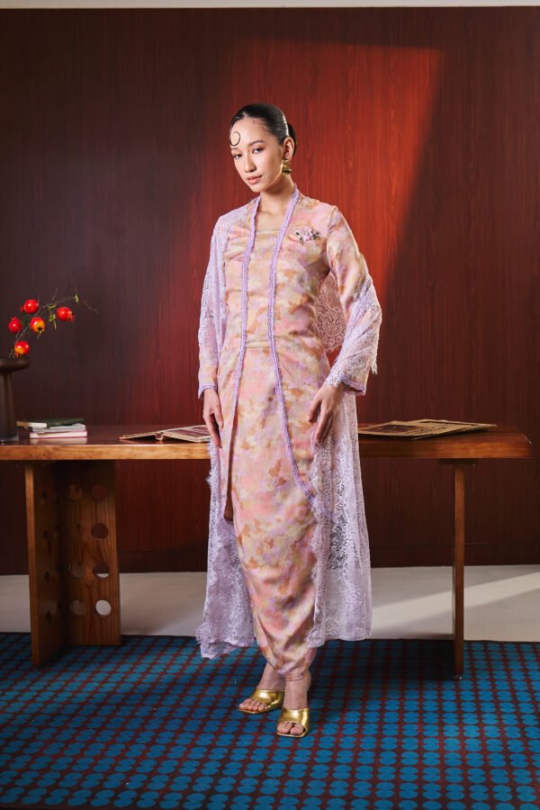 ZALEHA PALE LAVENDER