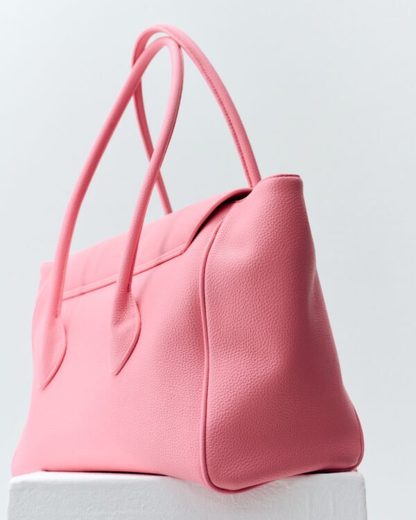 PRIMROSE IN BUBBLEGUM