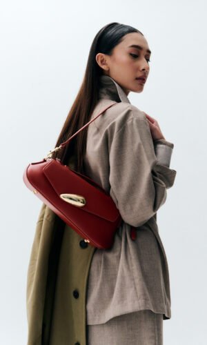 120826 – Thalia 755